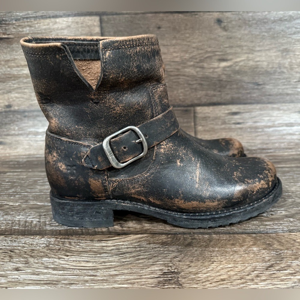 NEW w/o Box FRYE VERONICA FLEX BOOTIE IN DISTRESSED ANTIQUE BLACK SIZE 6.5 - Picture 5 of 11